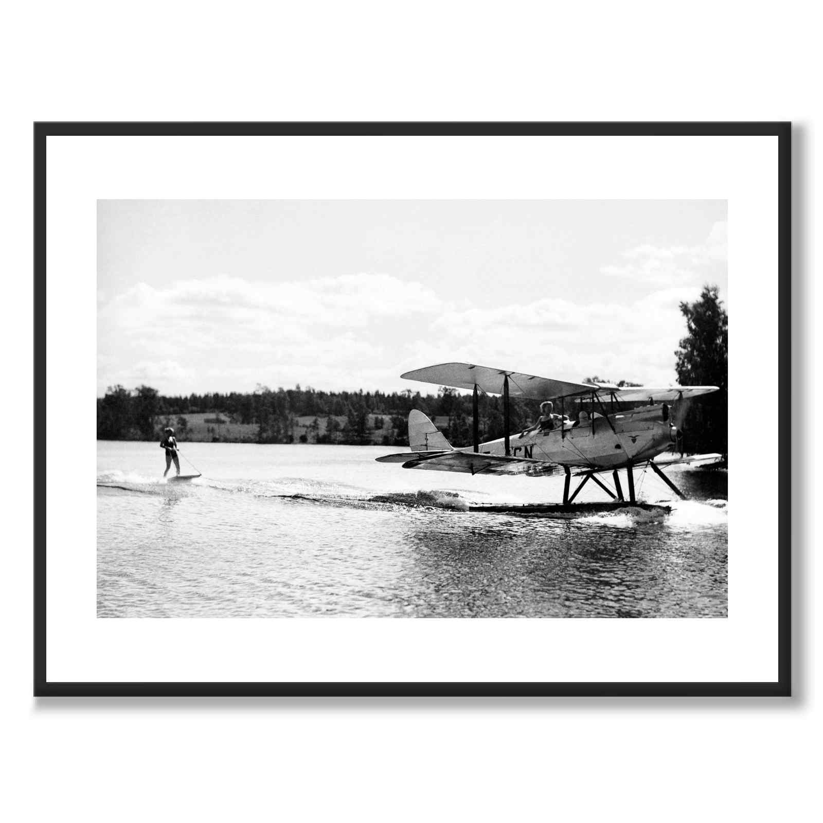 Seaplane Surfing