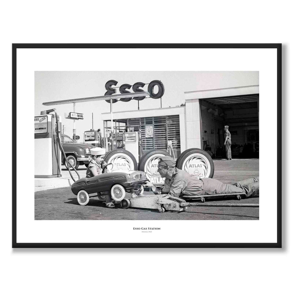 Esso 1960 som poster till barnrum från Historly – med vit kant och titel